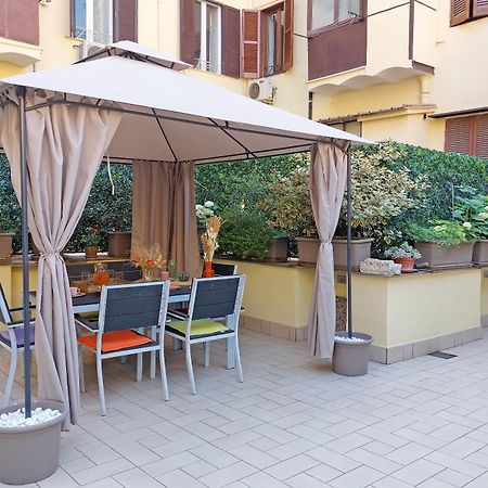 Dolce Casa Colosseo 1 - 2 โรม ภายนอก รูปภาพ