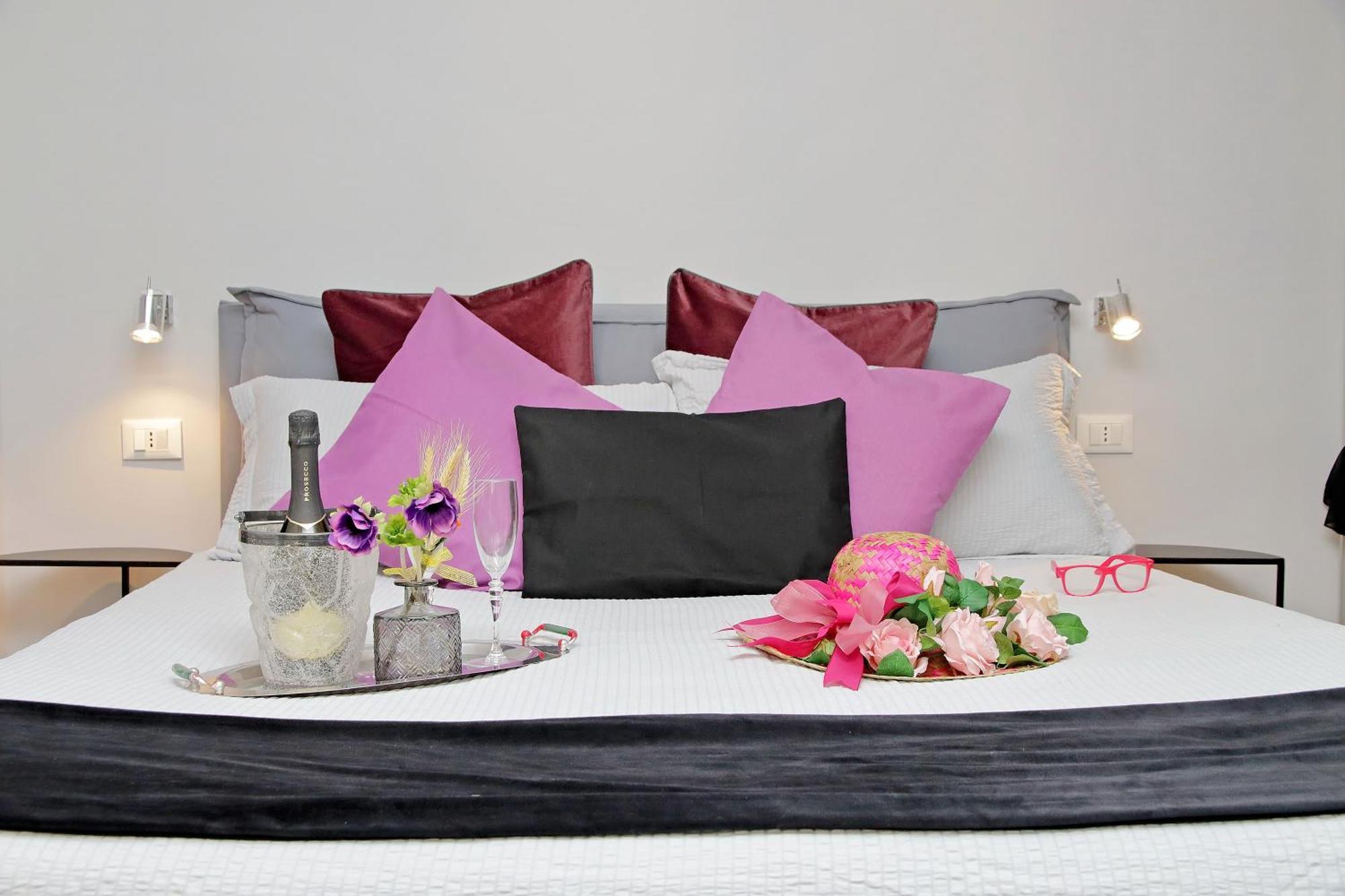 Dolce Casa Colosseo 1 - 2 โรม ภายนอก รูปภาพ