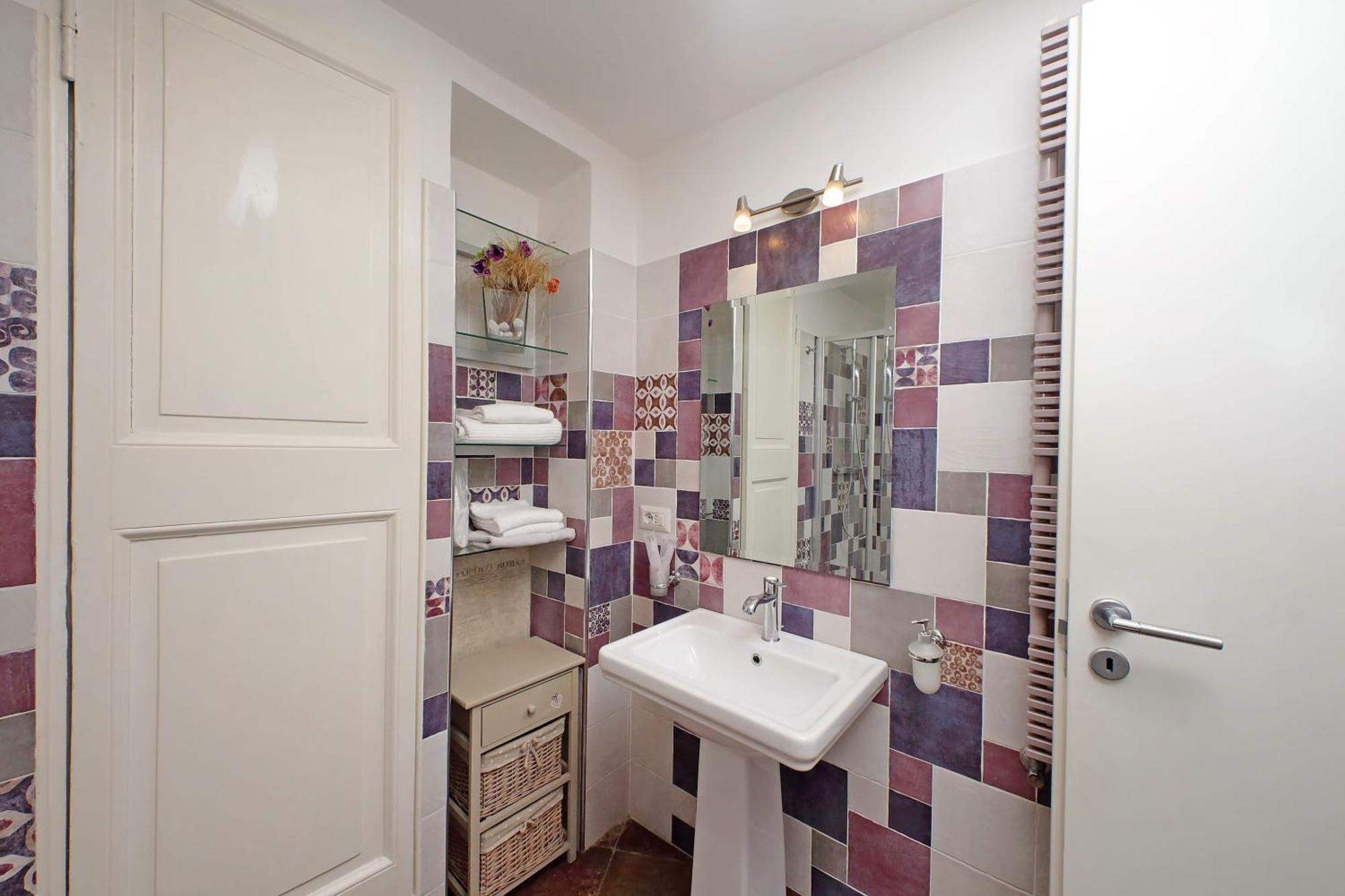 Dolce Casa Colosseo 1 - 2 โรม ภายนอก รูปภาพ